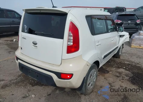 2013 Kia Soul z USA, uszkodzony, nr VIN KNDJT2A59D7536492